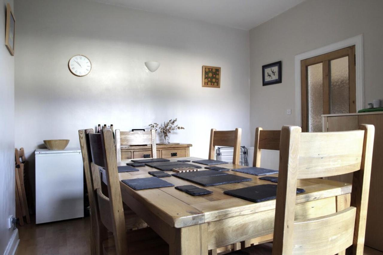 Central And Spacious 2 Bedroom Flat With Garden إدنبرة المظهر الخارجي الصورة